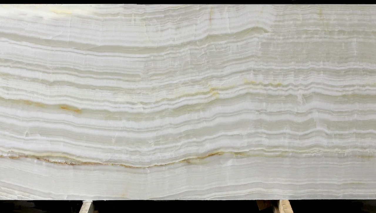 Ivory Extra Onyx