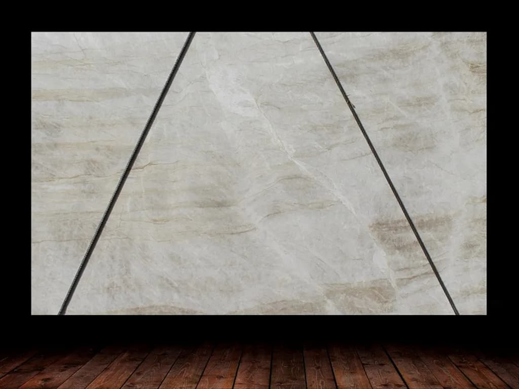 CULTERED PEARL QUARTZITE