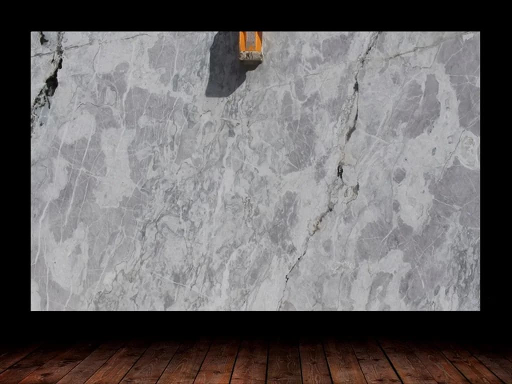 ARTIC WHITE QUARTZITE