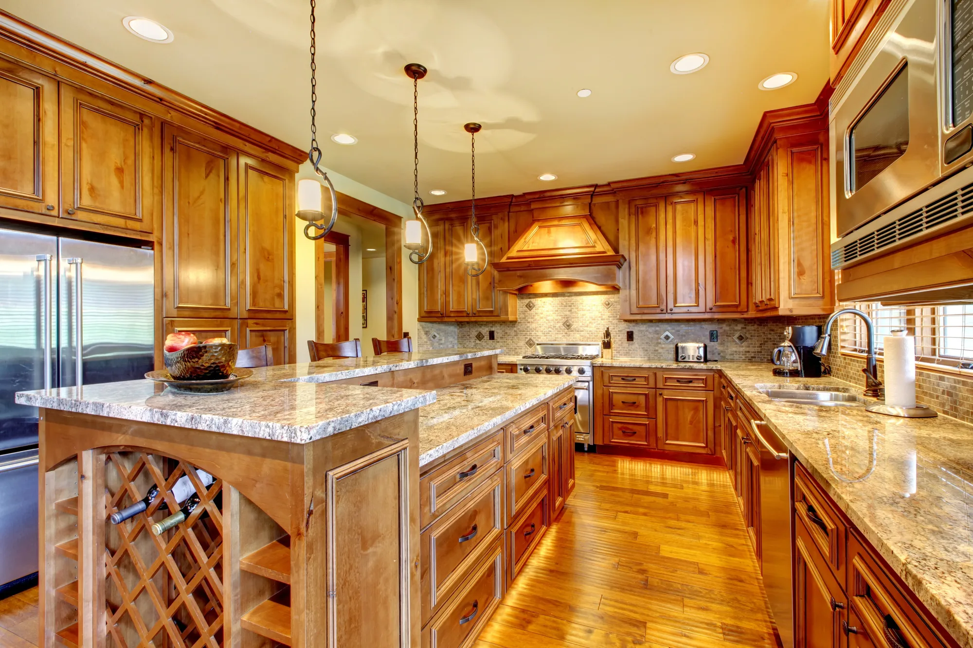 The 6 Best Countertop Materials For A High-end Kitchen