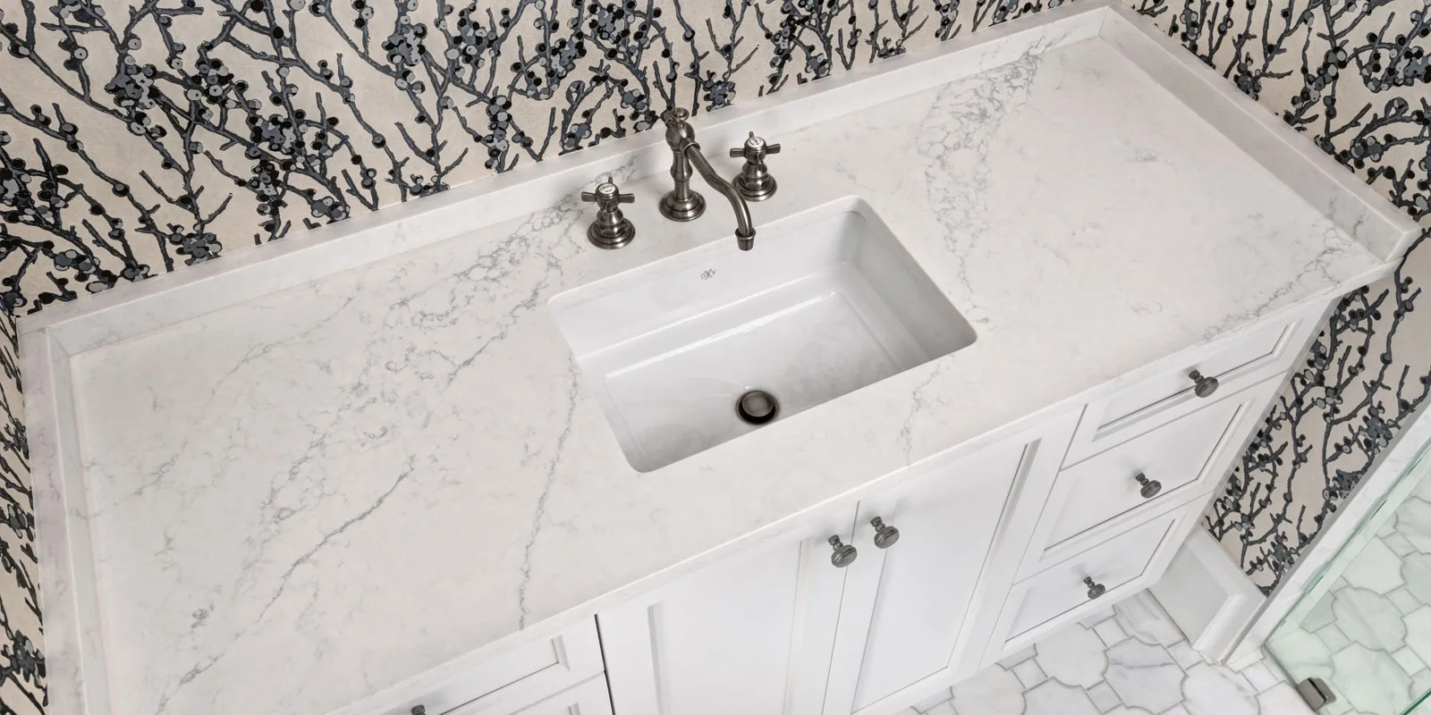 Quartz Bathroom Countertops | Tampa, Sarasota, Orlando