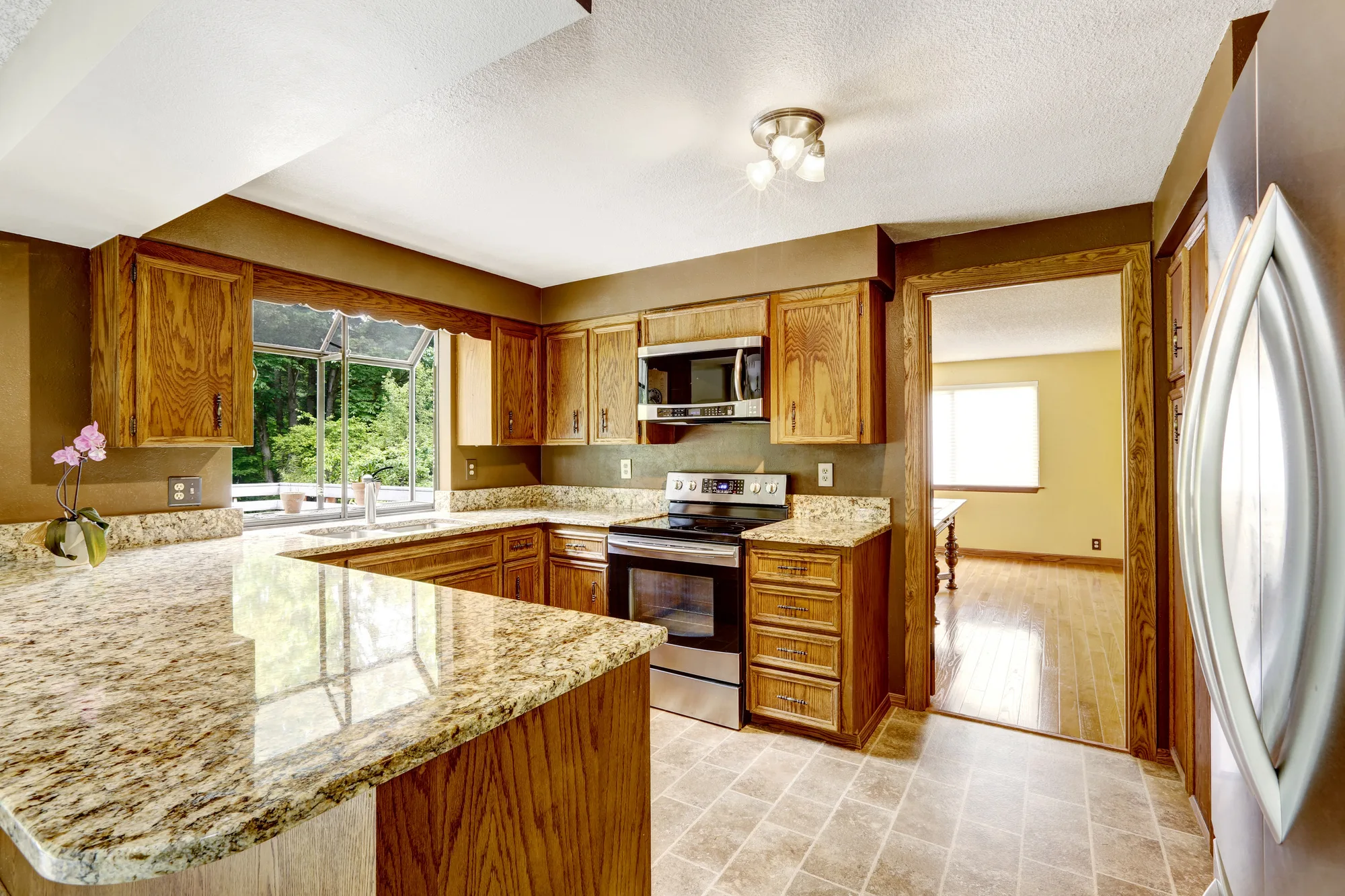 2018's Top Countertop Trends for Modern Kitchens
