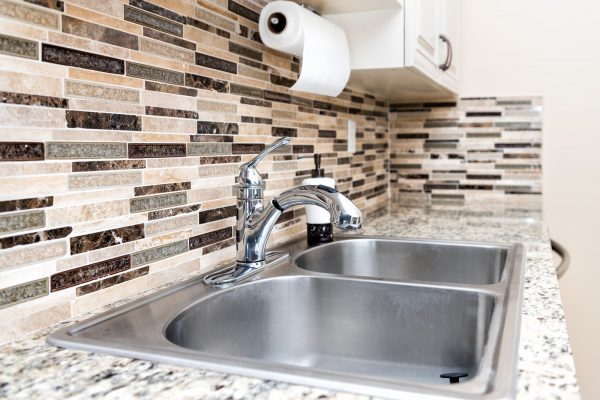 Kitchen Sinks Types: The Best Material for Your Kitchen Sink