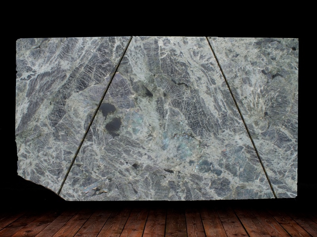 Labradorite Multicolor Antolini Signature Leather Finish Granite