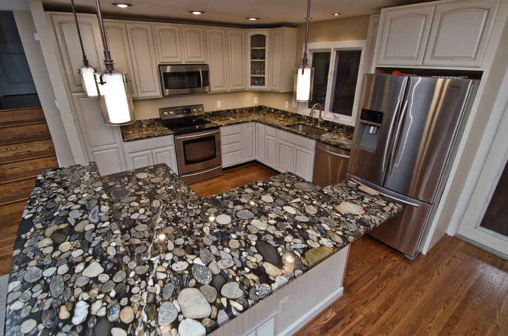 Black Mosaic Granite Kitchen